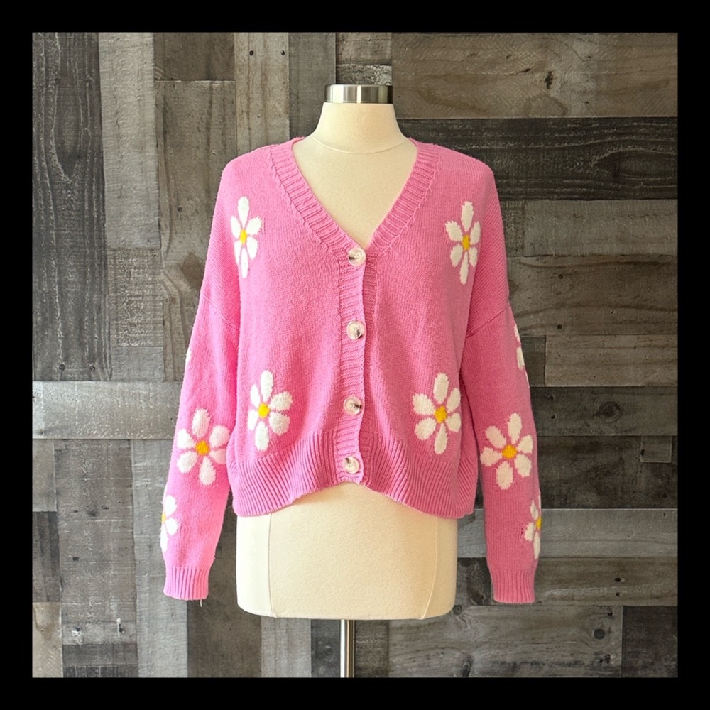 Pink knit cardigan small floral sunflower Barbiecore girlhoodcore flower power